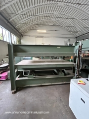 Code 28 - HEIZPLATTENPRESSE ITALPRESSE MEC B4 (gebraucht) - Hobel ca. 2500X1300 mm - Seriennummer 1763/728814