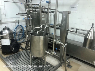 LC560 Linea di lavorazione usata per piccoli confezioni dei prodotti caseari 2000 L/h