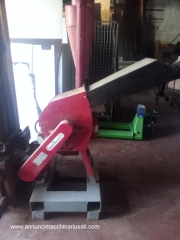 Mulino a martelli trituratore legno