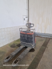 2 TRANSPALLET ELETTRICI
