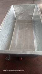 Stainless steel tubs and tables