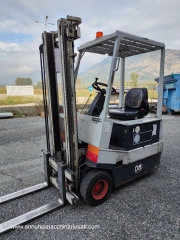OM 17.5 QUINTAL FORKLIFT