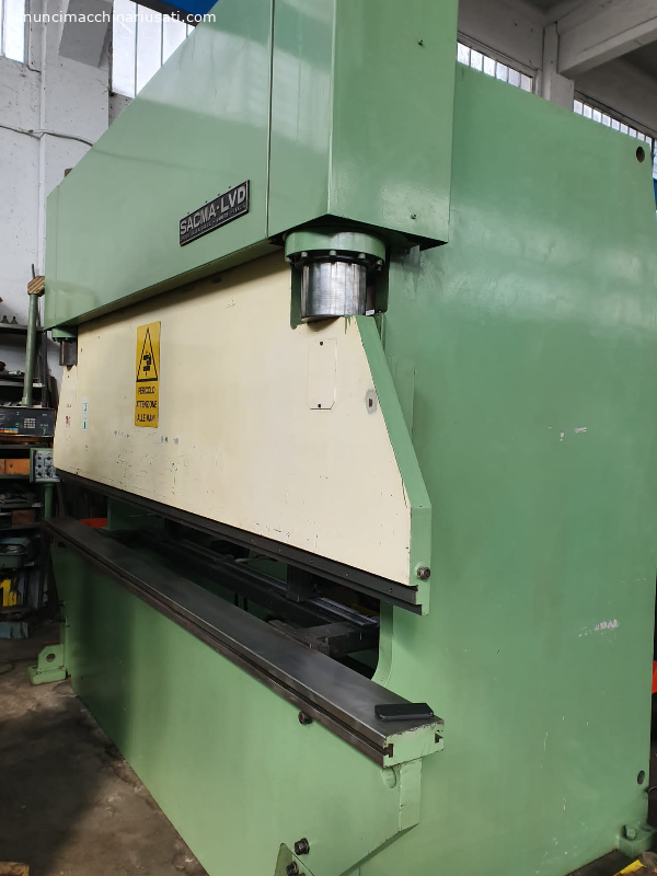 Pressa piegatrice Sacma Lvd 4000 mm x 160 ton