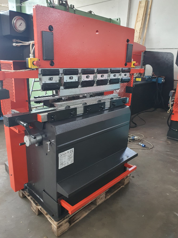 Piegatrice Schiavi rg 25 -12 a