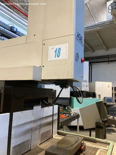 AGIE AGIETRON 200 C Senkerodiermaschine