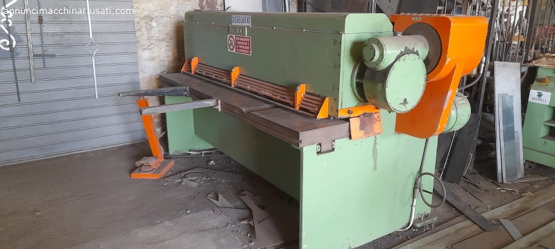 Cisailles guillotine Bariola 2000 x 3