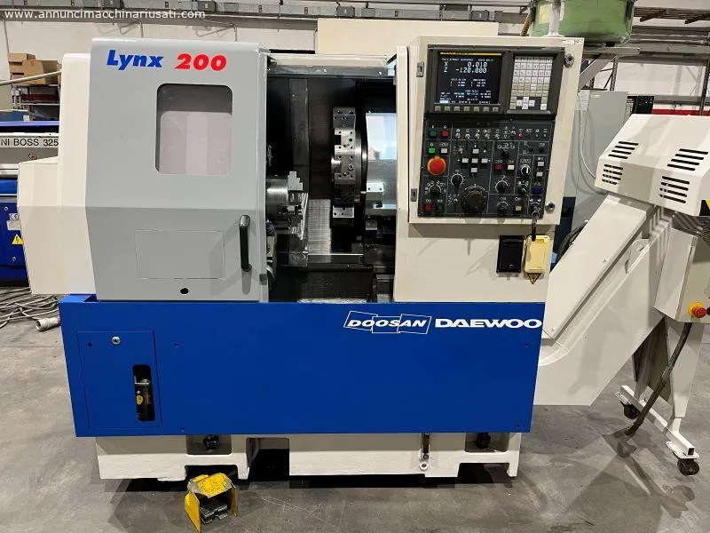 TORNO CNC DOOSAN DAEWOO LYNX 200 B FANUC Serie 21 – T